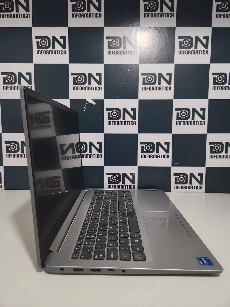 Notebook Lenovo IdeaPad 1 - Foto 2