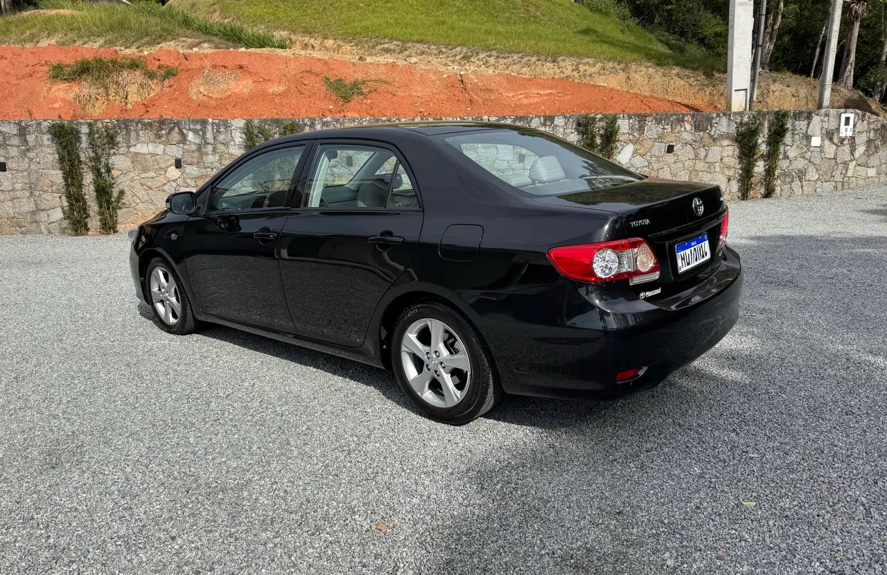 Toyota Corolla XEI 2.0 Flex 16V Aut. 2014 - Foto 2