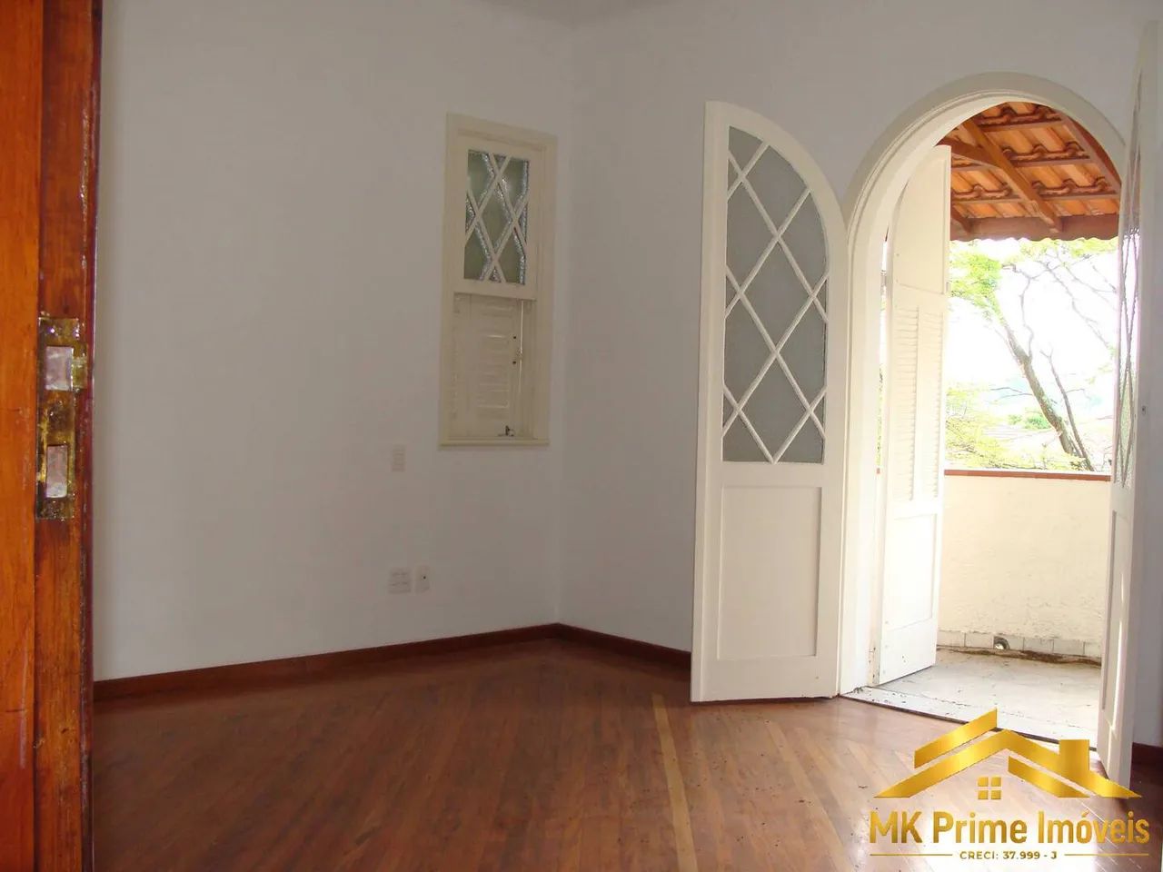 Casa Reformada no Pacaembu/Higienópolis com 4 Dormitórios e 3 Vagas - Foto 2