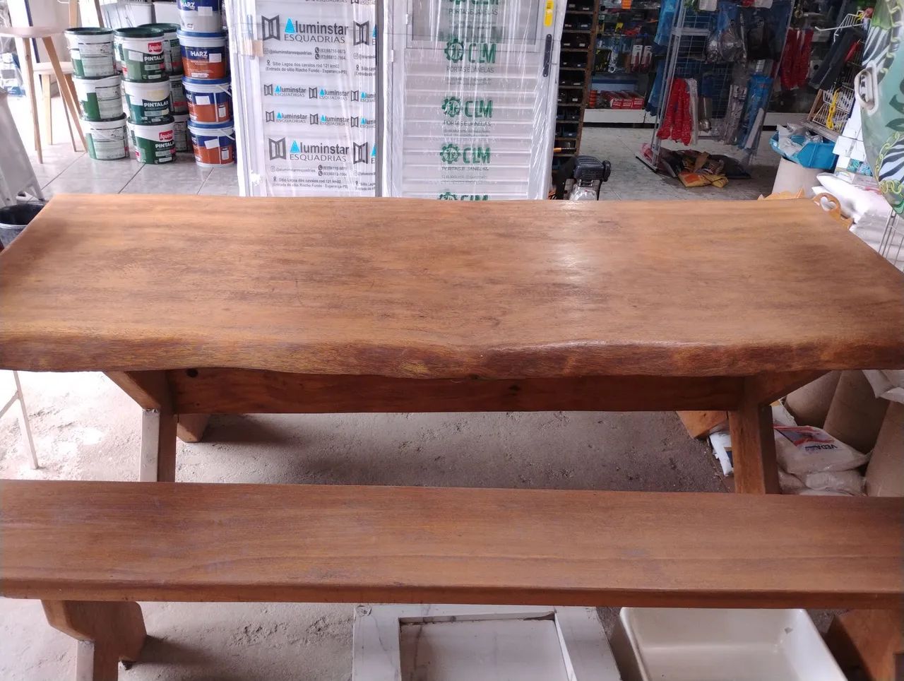 Mesa rústica 