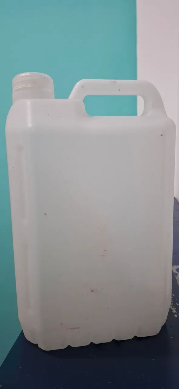 Galão de 5 litros (garrafão bombona)