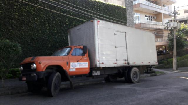 D60 chevrolet motor mercedes