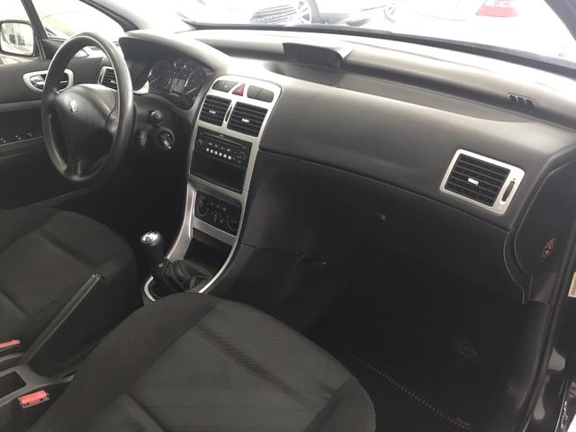 Peugeot 307 Presence Pack 1.6 2010 Teto Solar - Foto 11