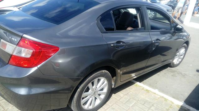 Honda Civic impecável - Foto 3