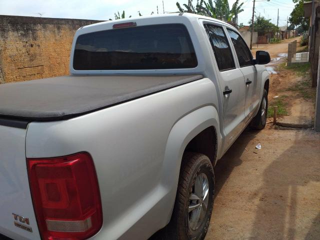 Vendo amarok ou troco por carro de passeio com volta pra mim - Foto 6
