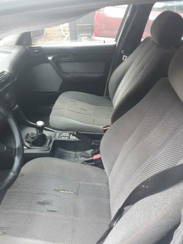 Vendo ou troco BMW - Foto 4