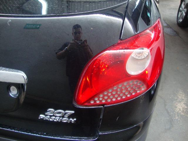 Peugeot 207 Passion 1.4 2009 - Foto 11