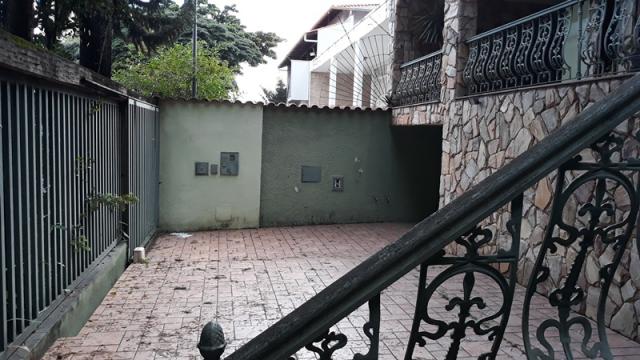 Excelente casa em ponto nobre do caiçara