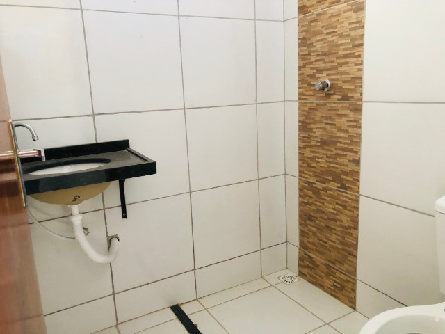 DP casa nova com documentação inclusa 2 quartos 2 banheiros com otimo acabamento - Foto 11