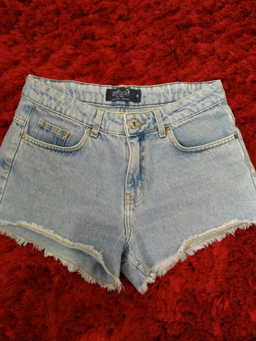 short jeans lavagem clara