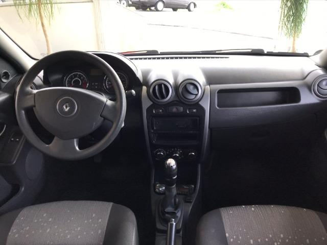 Renault Logan 1.6 Expression Flex Preto - Foto 5