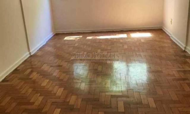 Excelente Apto: Junto Largo do Machado. Sala,2 Quartos,Depend. Possiv garagem - Foto 7