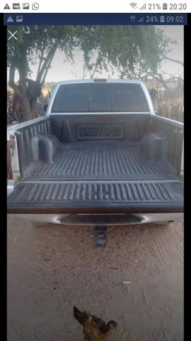 Vendo s10 gabine simples completa a diesel ou troco por outra gabine dupla - Foto 3