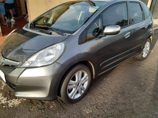 Honda Fit 13/14 automático IPVA pago - Foto 5