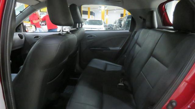 (9895) Toyota etios 2013/2013 1.3 xs 16V flex 4P manual - Foto 11