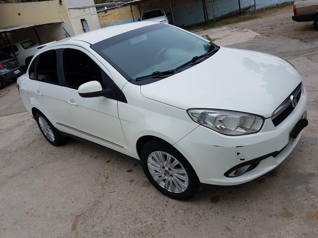 Vendo Grand Siena Essence 1.6 GNV - Foto 7