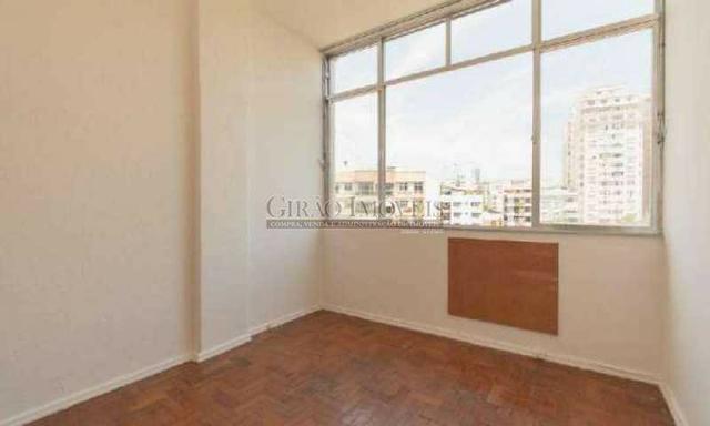 Excelente Apto: Junto Largo do Machado. Sala,2 Quartos,Depend. Possiv garagem - Foto 8