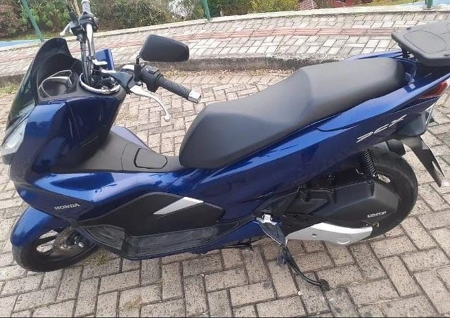 HONDA PCX 150 SUPER NOVA KM BAIXO