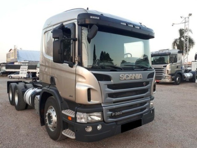 SCANIA P360 6X2 ANO 2013