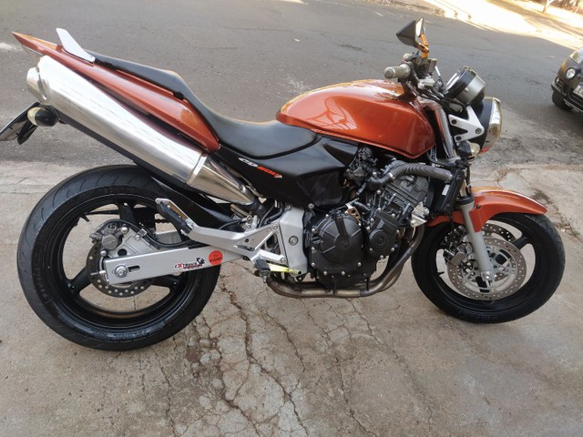HORNET 2007 CARBURADA TOP