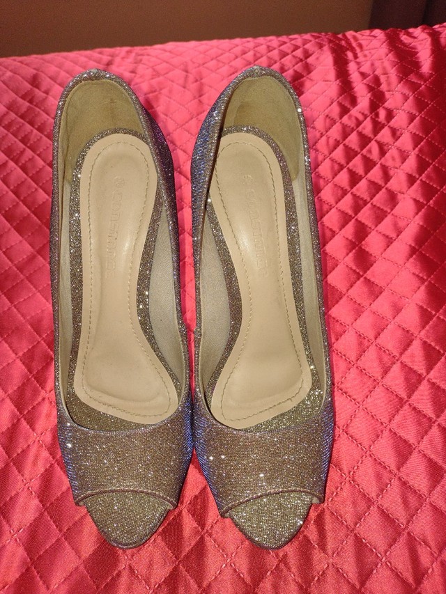 Sapato Constance R$ 60,00 - Roupas e calçados - Laranjeiras, Betim  1014589274 | OLX