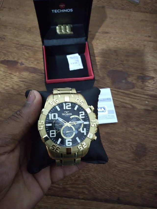 relogio swatch technos