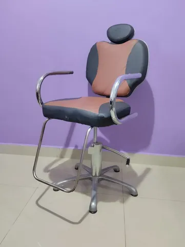 Poltronas de barbeiro  +195 anúncios na OLX Brasil