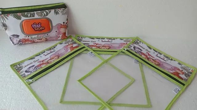 Kit saquinhos troca maternidade e nécessaire do bebê personalizado 