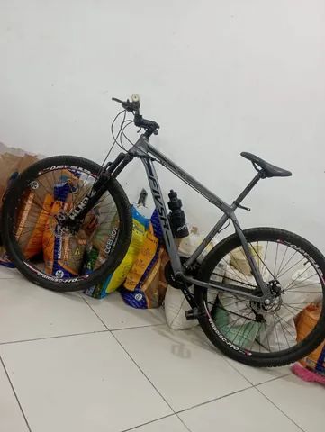 Bicicleta aro 29 tamanho 19
