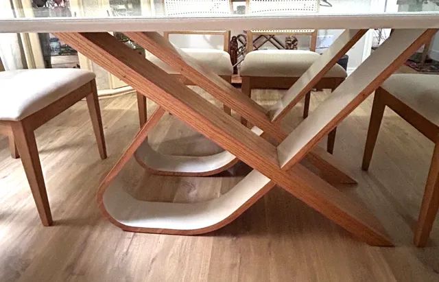 Mesa jantar praticamente sem uso. Tampo vidro temperado bege grosso.  - Foto 3