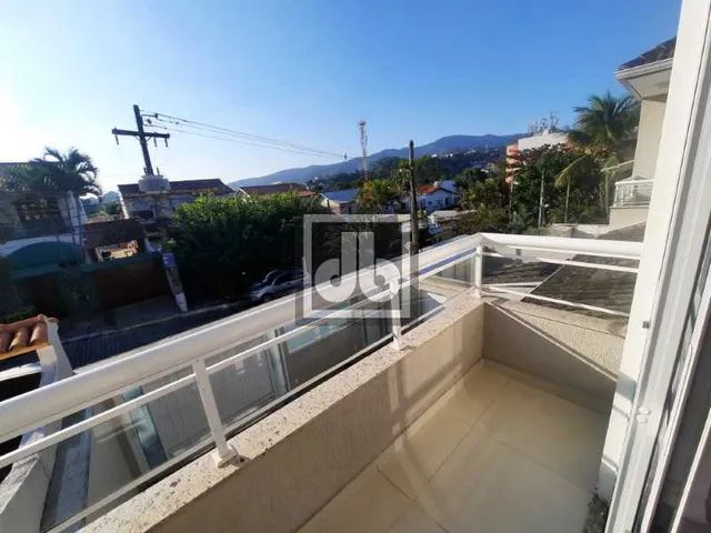 Casa em condomínio-Anil-Jacarepaguá-excelente - varandas - piscina -salão em 3 ambientes - - Foto 10