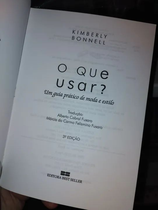 Livro de moda e estilo O que usar  - Foto 3