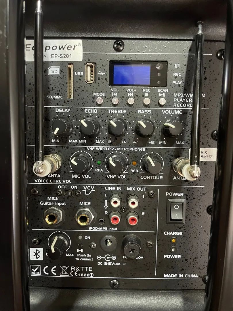 Caixa de Som + Microfones - Foto 4