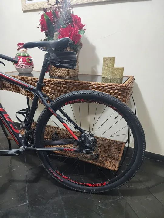 Bicicleta Caloi Explorer Expert