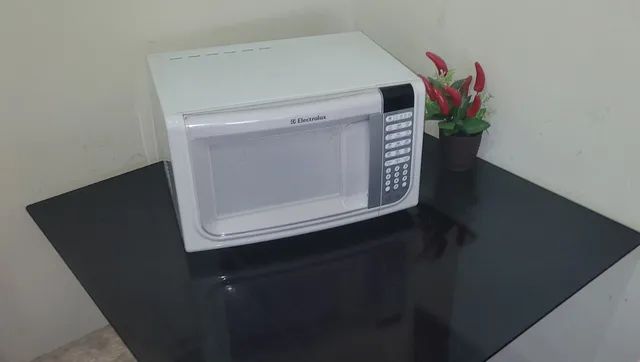 Microondas Electrolux MEF41 31L 220V