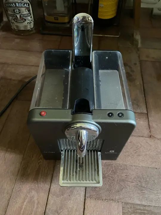 Cafeteira Nespresso Lê cube - Foto 3