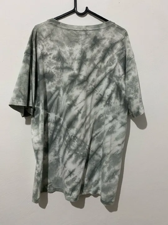 camiseta tie dye