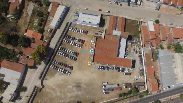 CÓD: 2017. Terreno com Lojas e Prédio Comercial com área de 10.532 m² para Venda!   - Foto 5
