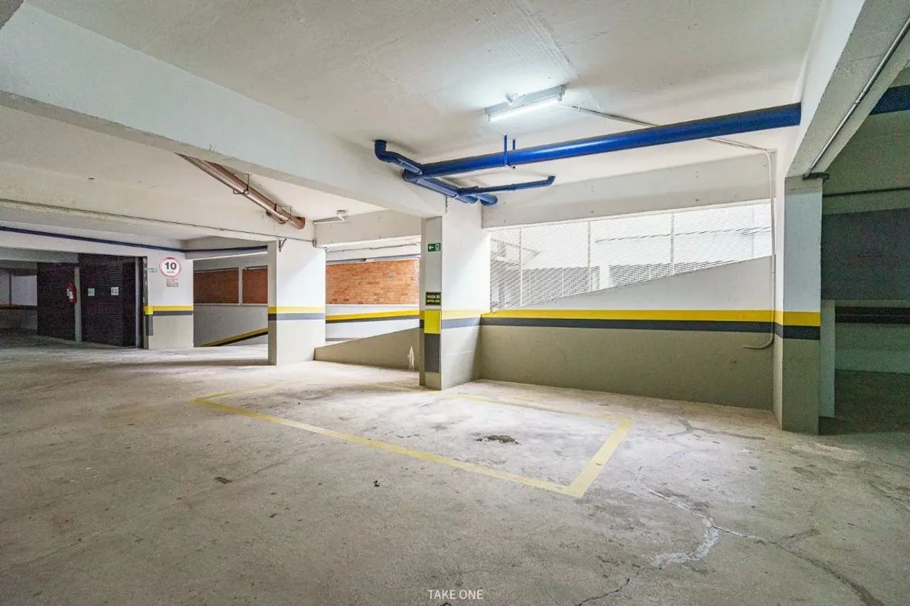 Apartamento tipo para venda com 3 quartos, sendo 1 suíte, 114m² - Foto 2
