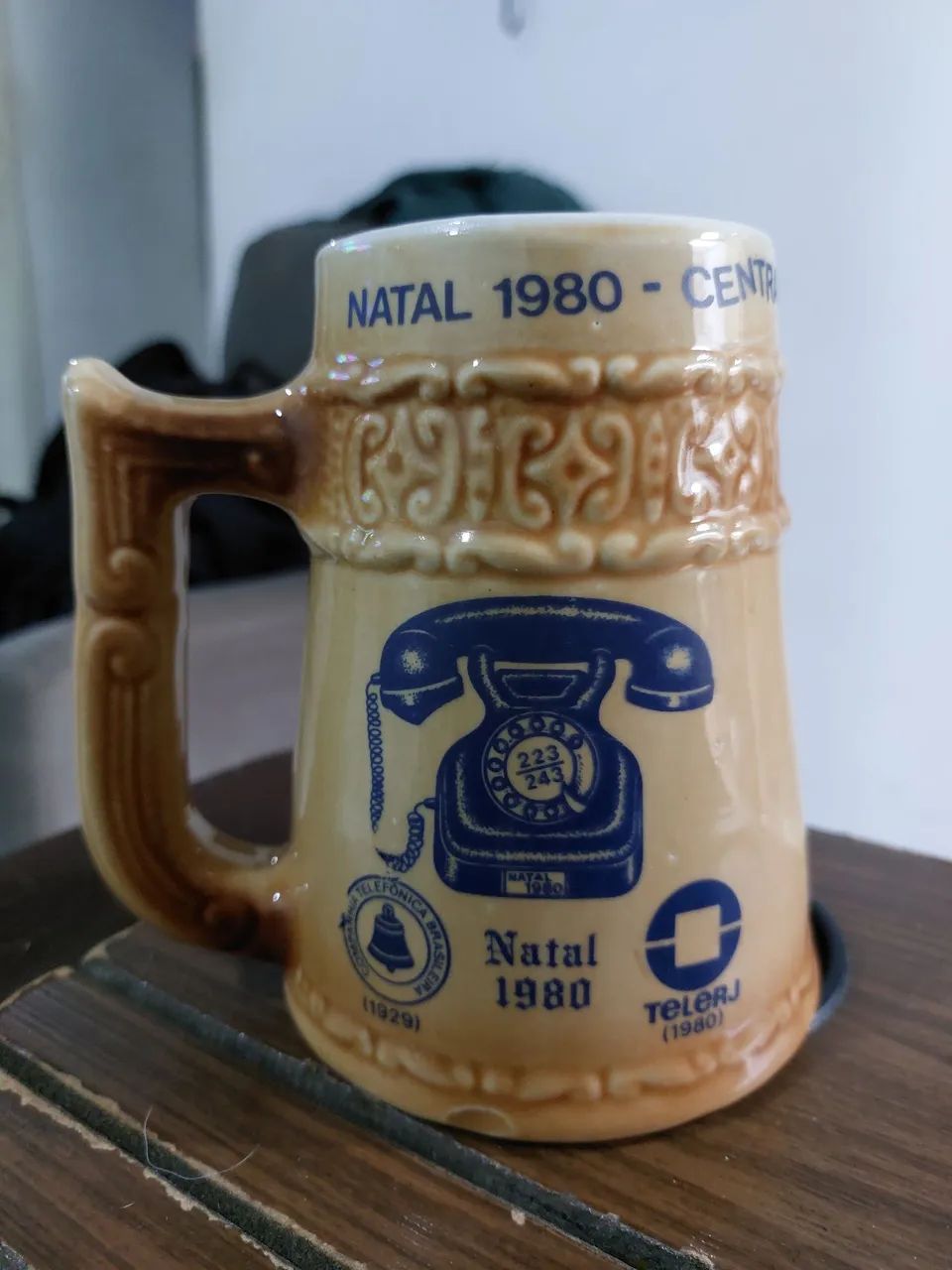 Caneca de festival Anos 80 