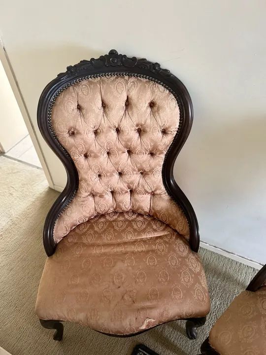 Conjunto Poltronas Luiz XV Madeira - Foto 2
