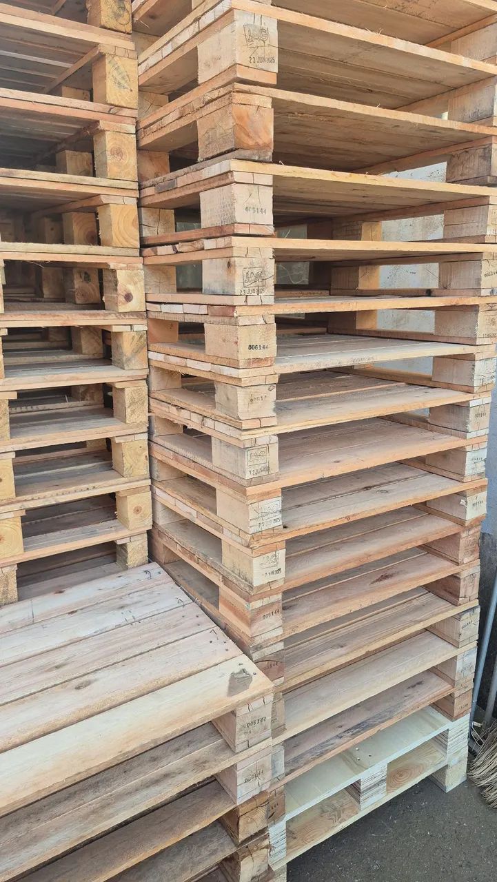 Pallets de Madeira,  medida 0.80 por 0.60.  - Foto 2