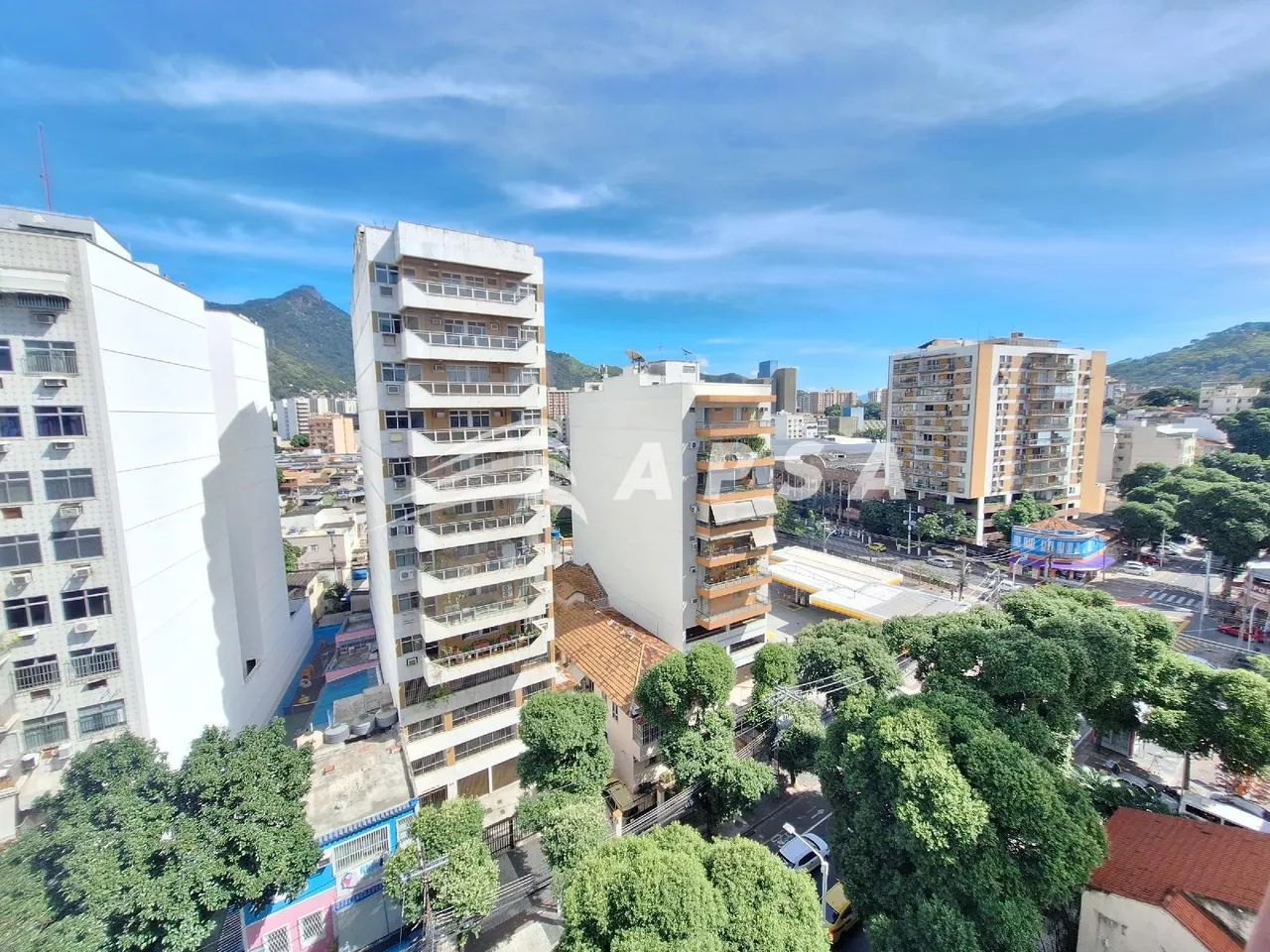 EXCELENTE OPORTUNIDADE DE LOCAÇÃO ,APARTAMENTO LOCALIZADO NA RUA URUGUAI, PRÓXIMO AO COMÉR - Foto 2