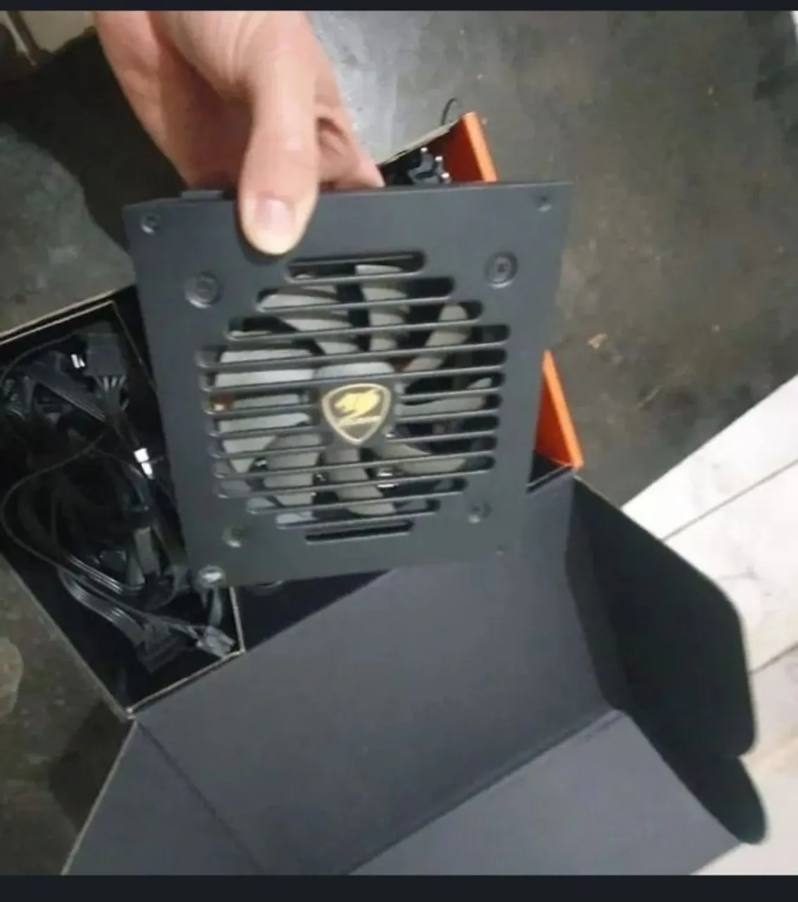 Cougar Fonte de 750W GEX - A Melhor para seu PC