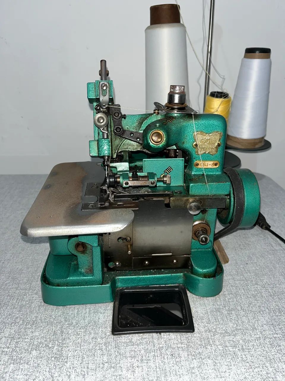Maquina Overlock