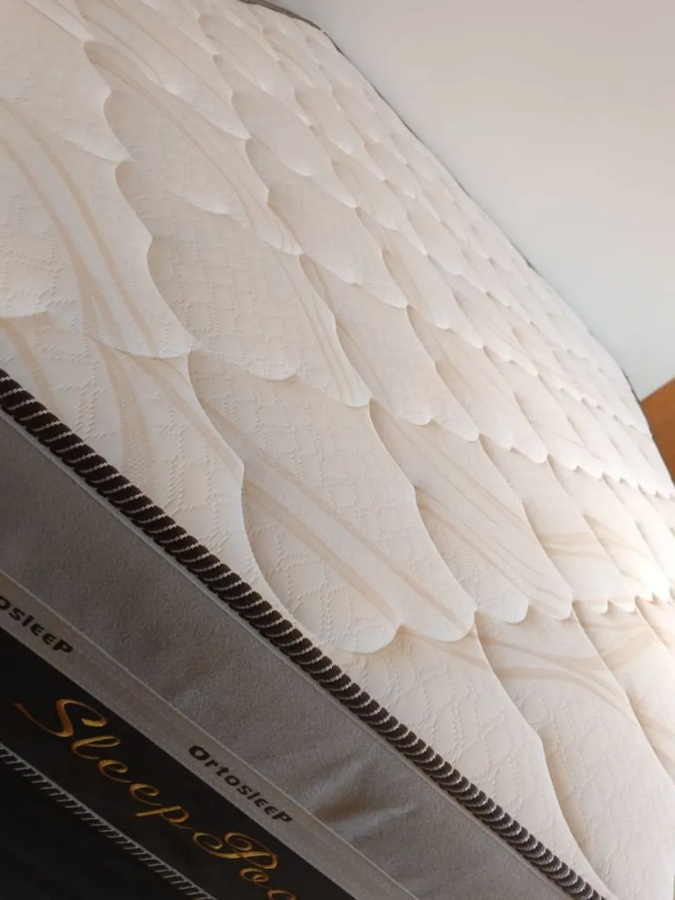 Cama casal nova grátis entrega e travesseiro - Foto 2