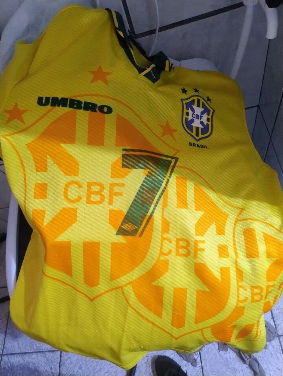 Camisa Brasil Umbro 7 - Amarela