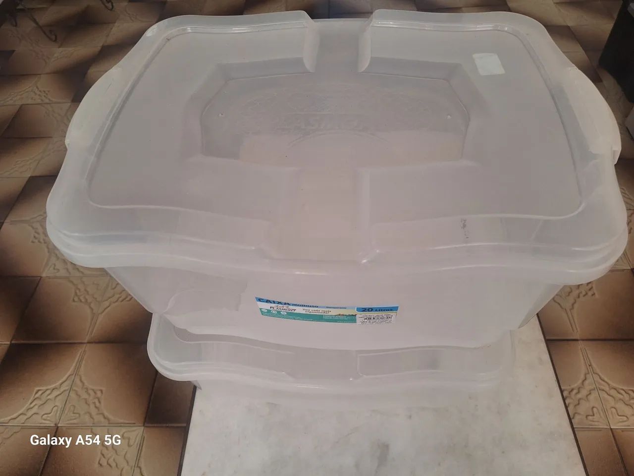 2 white storage boxes65735154725890121