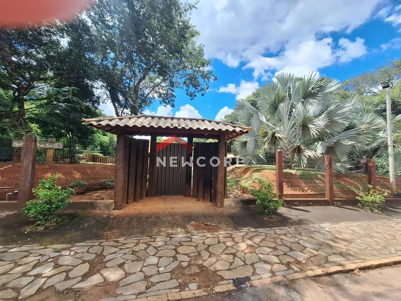 Casa em Rua da Lapinha. - Quinta do sumidouro - Pedro Leopoldo/MG