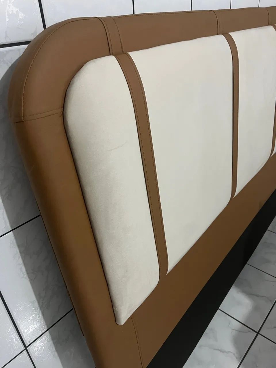 Cabeceira de Cama em Couro 168cm - Foto 2